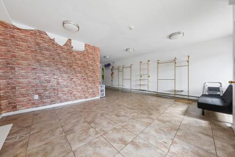 610 New York Avenue Union City NJ 07087