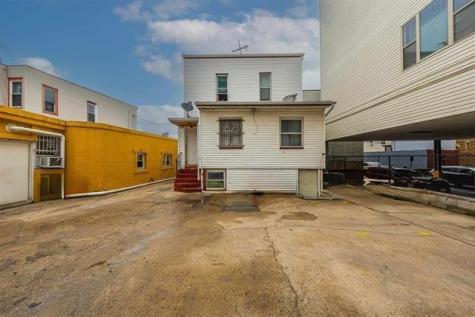 413 51st Street West New York NJ 07093