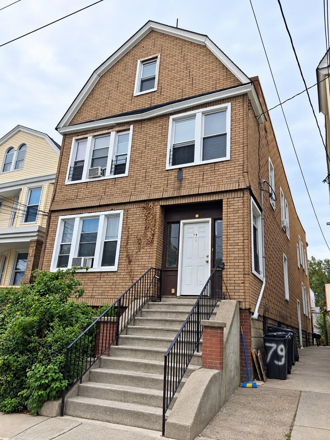 79 Van Nostrand Avenue Jersey City NJ 07305