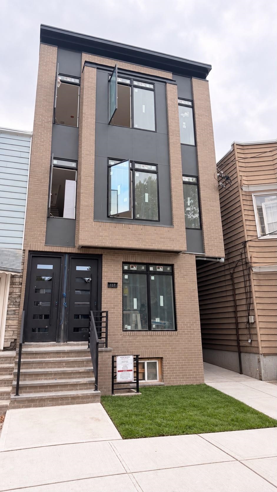 137 Boyd Avenue Jersey City NJ 07304