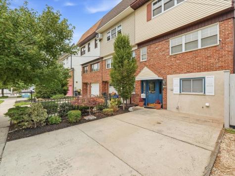 199 Avenue A Bayonne NJ 07002