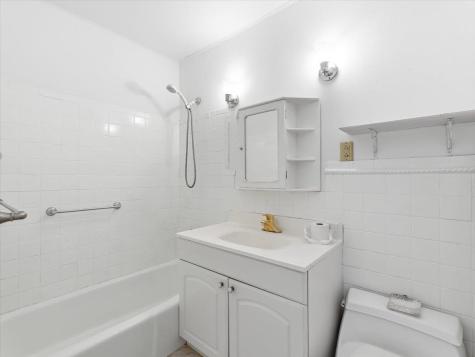 199 Avenue A Bayonne NJ 07002