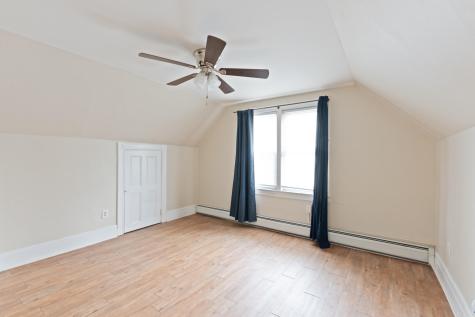 339 Avenue C Bayonne NJ 07002