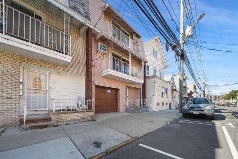 565 61st Street West New York NJ 07093