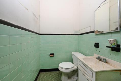 507 32nd Street Union City NJ 07087