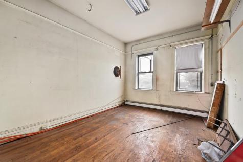 507 32nd Street Union City NJ 07087