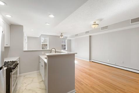 37 West 19th Street Weehawken NJ 07086