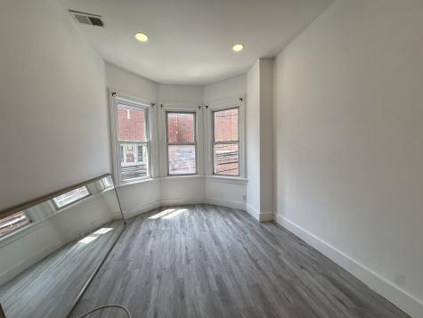 270 1/2 Summit Avenue Jersey City NJ 07306