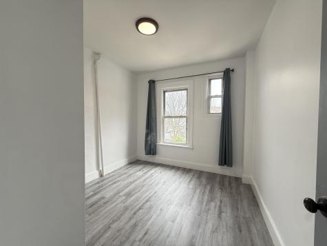 270 1/2 Summit Avenue Jersey City NJ 07306