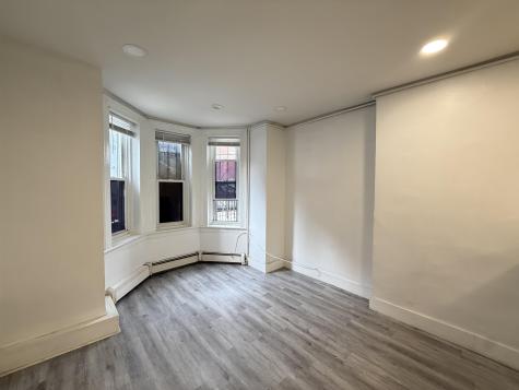 270 1/2 Summit Avenue Jersey City NJ 07306