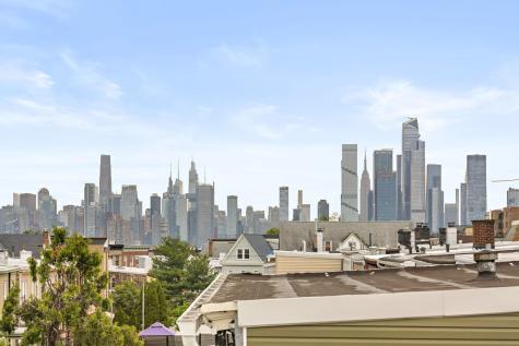 2604 Palisade Avenue Weehawken NJ 07086