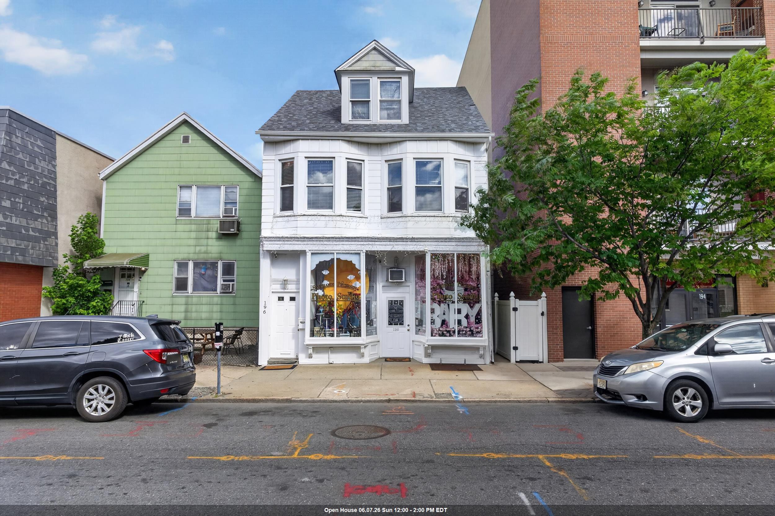 196 Broadway Bayonne NJ 07002