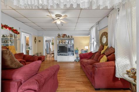 196 Broadway Bayonne NJ 07002