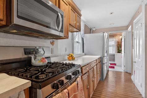 196 Broadway Bayonne NJ 07002