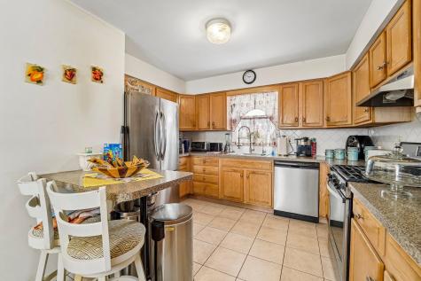 7108 Durham Avenue North Bergen NJ 07047