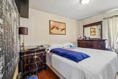 7108 Durham Avenue North Bergen NJ 07047