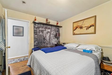 7108 Durham Avenue North Bergen NJ 07047