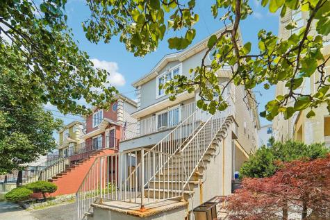7108 Durham Avenue North Bergen NJ 07047