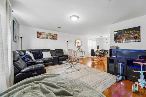 7108 Durham Avenue North Bergen NJ 07047