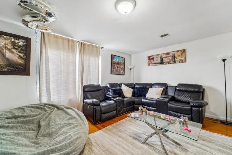 7108 Durham Avenue North Bergen NJ 07047