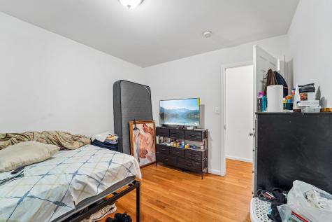 7108 Durham Avenue North Bergen NJ 07047