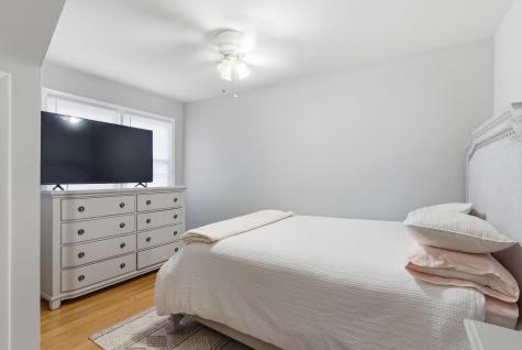 742 Avenue A Bayonne NJ 07002