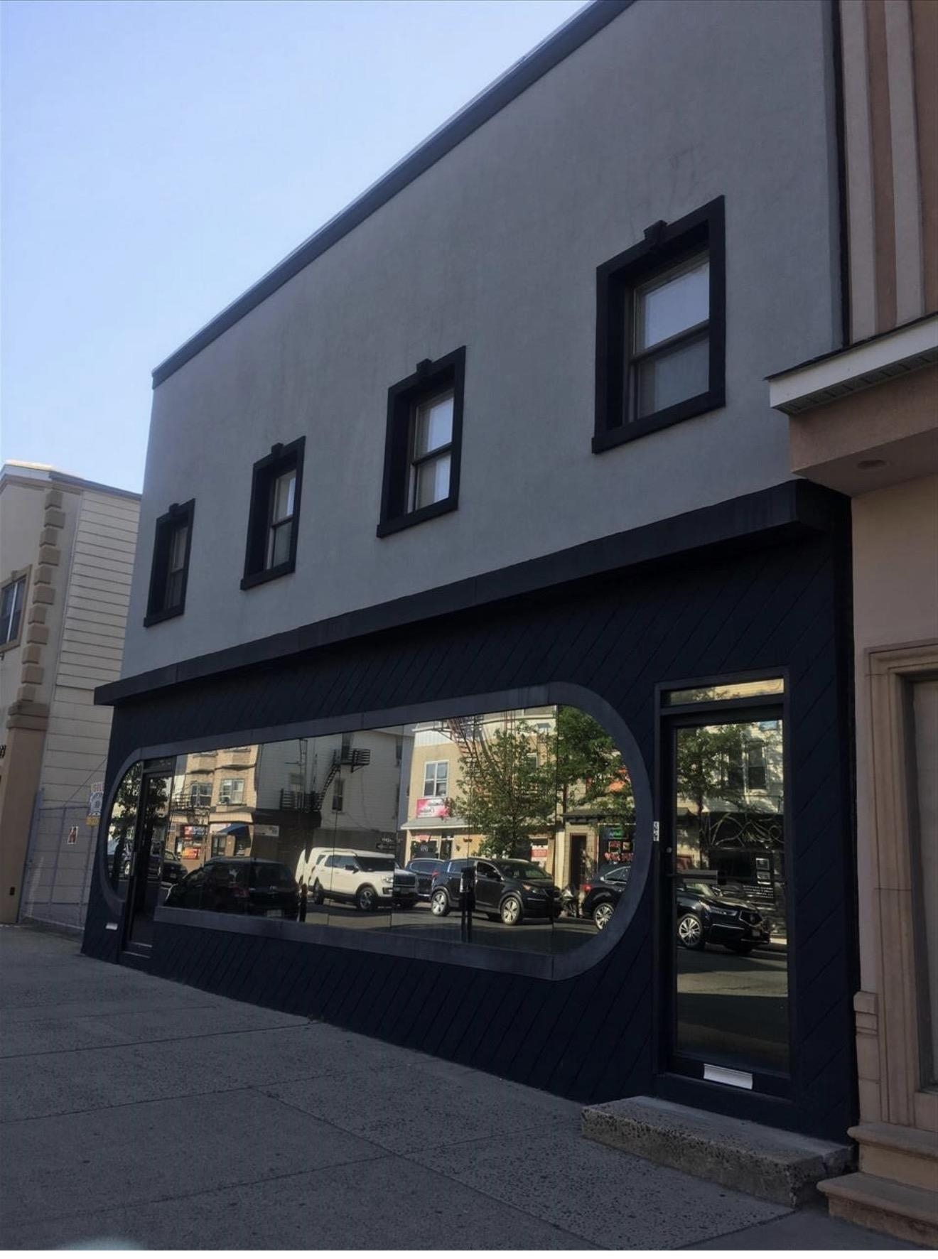 725-727 Broadway Bayonne NJ 07002-0000