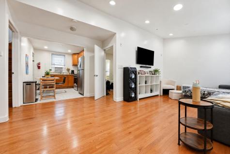 576 32nd Street Union City NJ 07087
