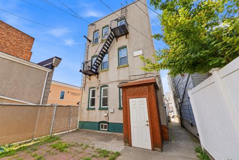 576 32nd Street Union City NJ 07087