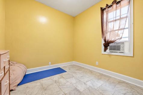 576 32nd Street Union City NJ 07087