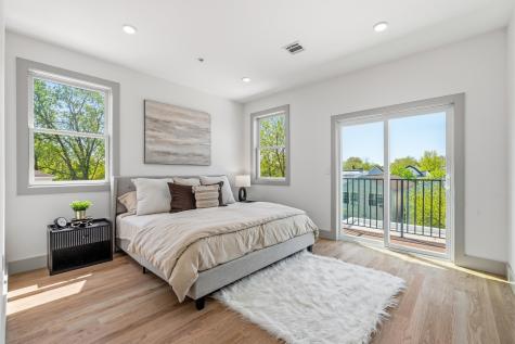161 Woodlawn Avenue Jersey City NJ 07305