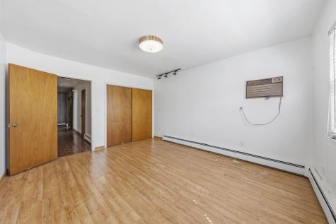 4708 Hudson Avenue Union City NJ 07087