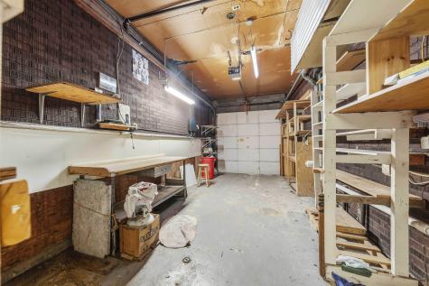 4708 Hudson Avenue Union City NJ 07087