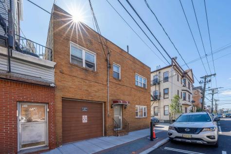 4708 Hudson Avenue Union City NJ 07087