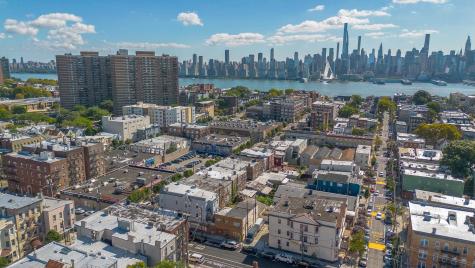 4708 Hudson Avenue Union City NJ 07087