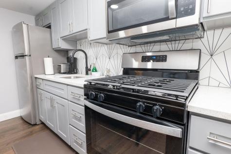 172 Beacon Avenue Jersey City NJ 07306