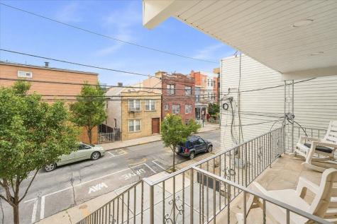 202 41st Street Union City NJ 07087