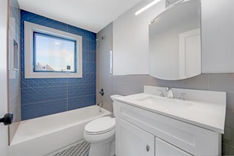 1321 73rd Street North Bergen NJ 07047