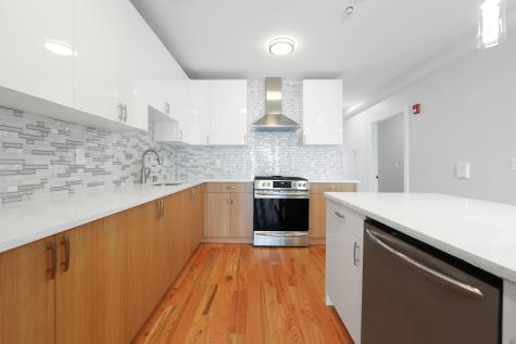 1321 73rd Street North Bergen NJ 07047
