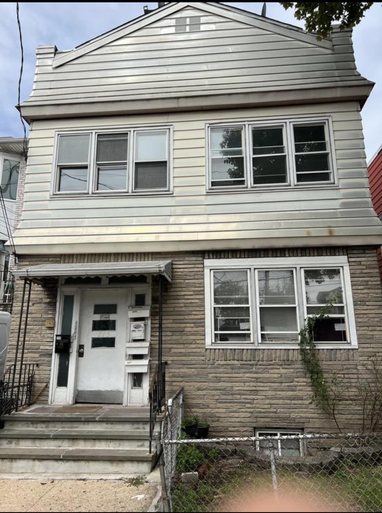 215 Liberty Avenue Jersey City NJ 07306