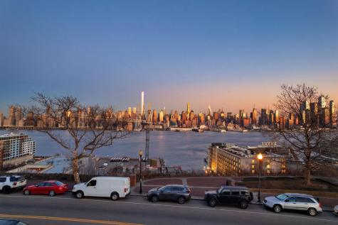 1021 Boulevard East Weehawken NJ 07086