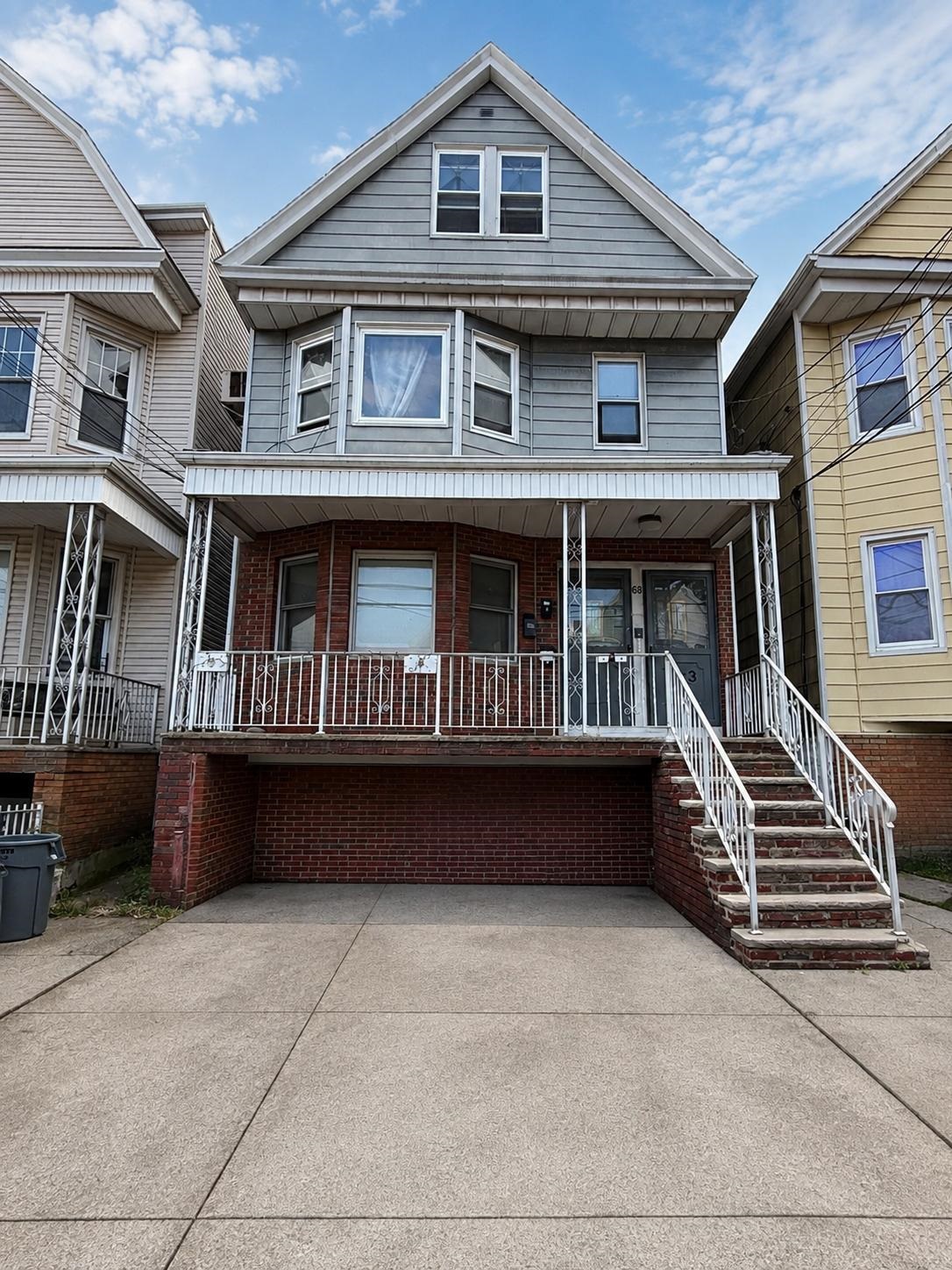 68 W 15th Street Bayonne NJ 07002