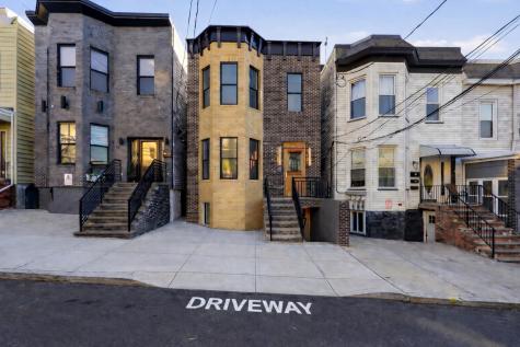 821 18th Street Union City NJ 07087