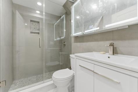 821 18th Street Union City NJ 07087
