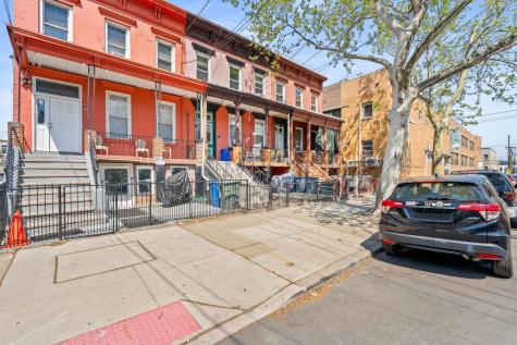 77 Giles Avenue Jersey City NJ 07306