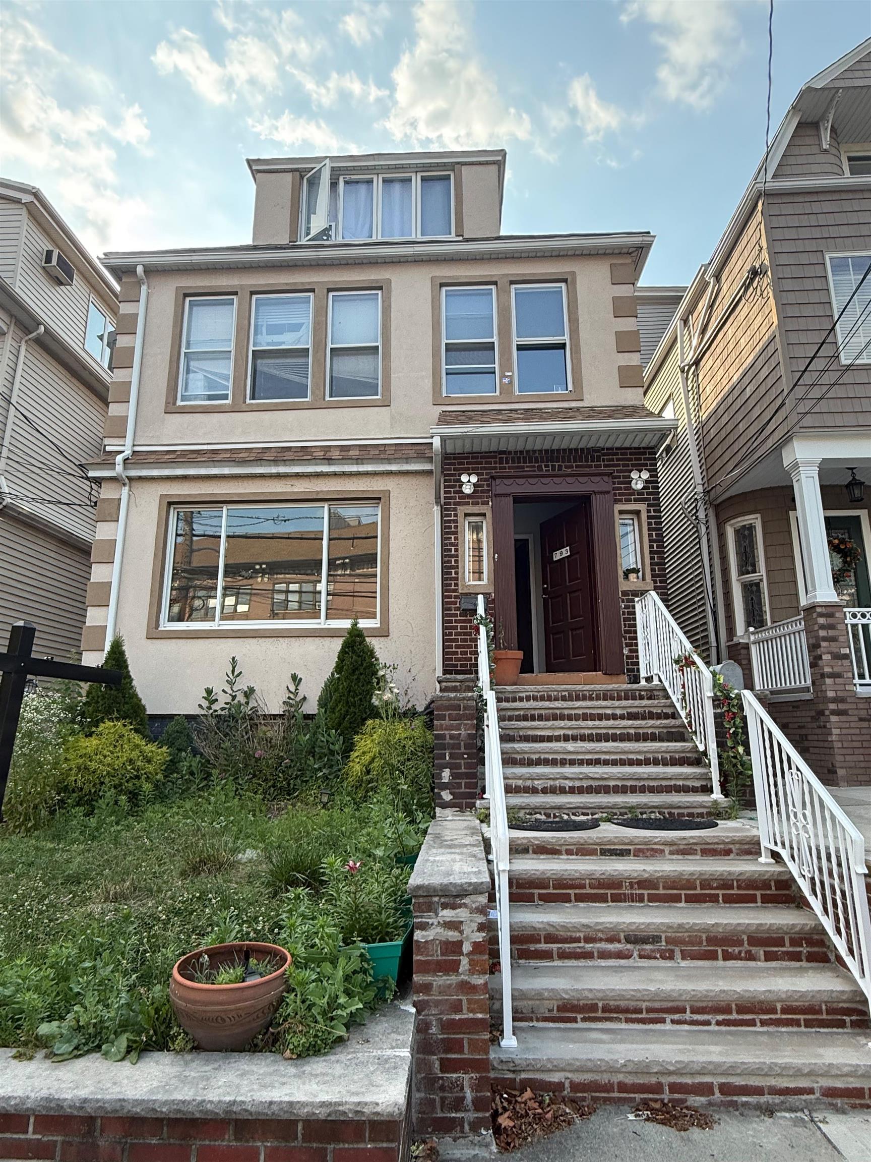 793 Kennedy Boulevard Bayonne NJ 07002