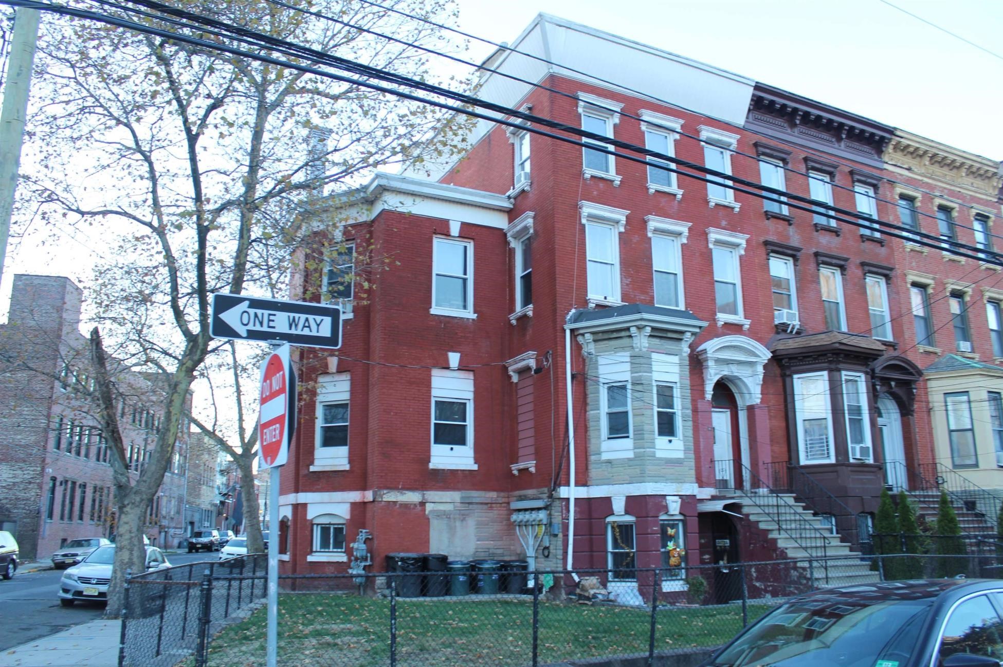 41 Crescent Avenue Jersey City NJ 07304