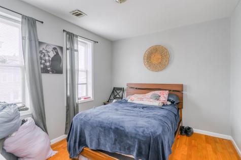 1053 Avenue C Bayonne NJ 07002