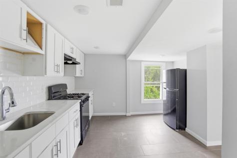 13 Cottage Street Bayonne NJ 07002