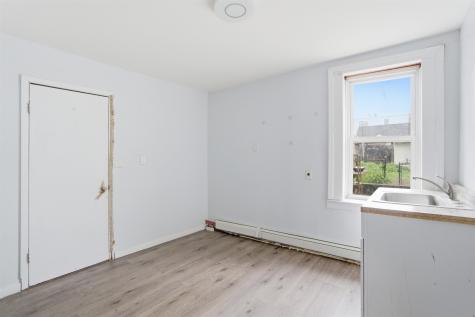13 Cottage Street Bayonne NJ 07002